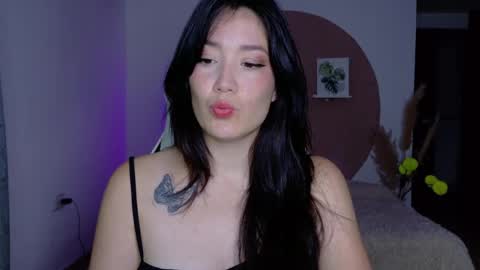 eliiih_ online show from 04/19/26, 03:28