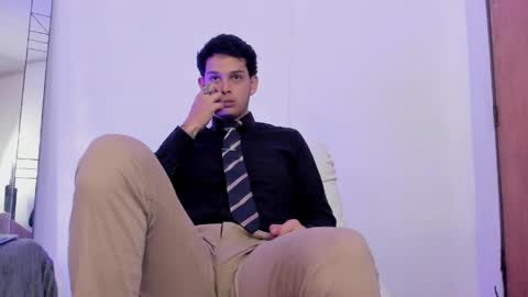 elijah_stoone online show from 04/23/26, 12:29