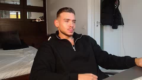 ElijahThorne online show from 01/13/26, 07:46