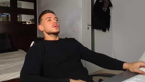 ElijahThorne online show from 01/16/26, 06:06