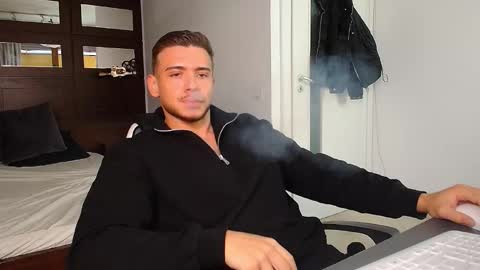 ElijahThorne online show from 01/18/26, 06:17