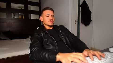 ElijahThorne online show from 02/13/26, 05:58