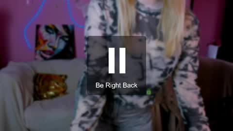 Elin online show from 05/11/26, 04:04