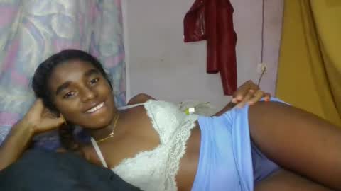 elina981 online show from 04/14/26, 11:33