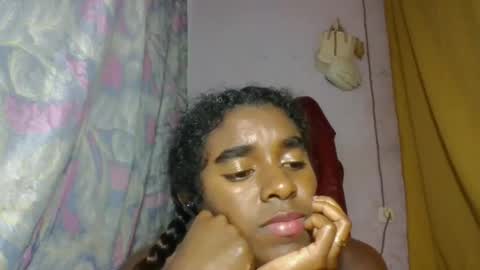 elina981 online show from 04/15/26, 10:10