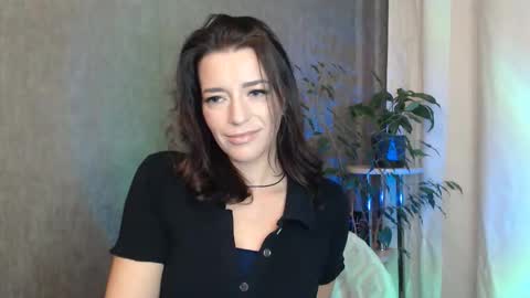 Elina online show from 09/25/25, 11:30