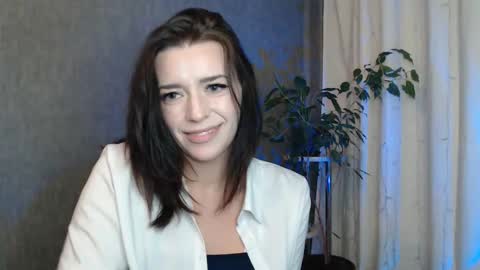 Elina online show from 05/10/26, 12:05