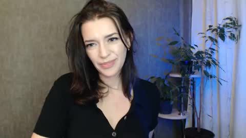 Elina online show from 05/25/26, 11:55