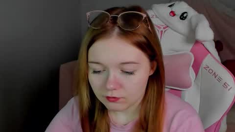 elinavale online show from 03/03/26, 05:13