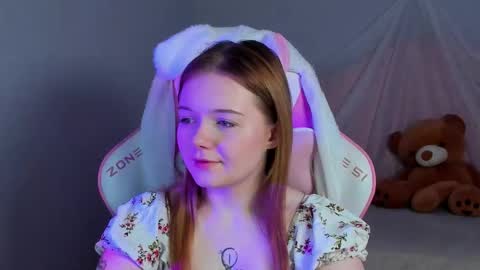 elinavale online show from 03/11/26, 07:14