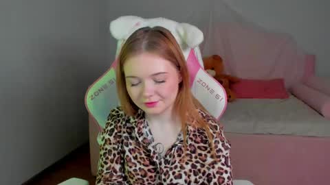 elinavale online show from 04/27/26, 04:27
