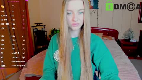elinor_faith online show from 01/03/25, 12:19