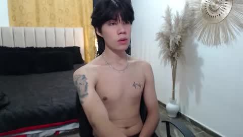 Snapshot of elio_collem chatting on 09/25/25, 03:54 ELIO online show from 09/25/25, 03:54