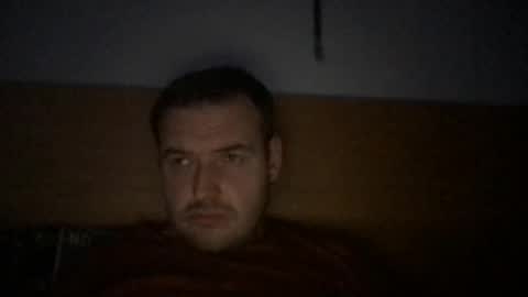 Snapshot of eliot26 chatting on 12/02/24, 10:34 e26 online show from 12/02/24, 10:34