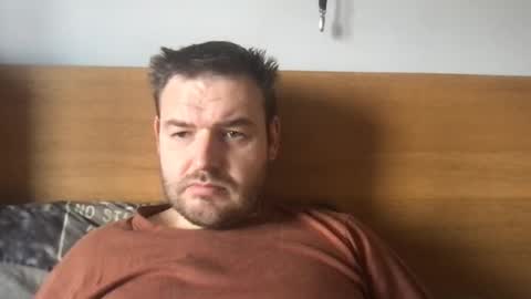 Snapshot of eliot26 chatting on 12/26/24, 10:48 e26 online show from 12/26/24, 10:48