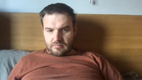 Snapshot of eliot26 chatting on 01/02/25, 11:52 e26 online show from 01/02/25, 11:52