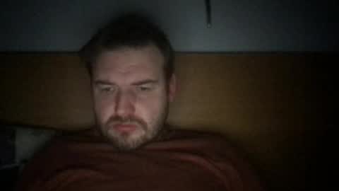 Snapshot of eliot26 chatting on 01/05/25, 09:47 e26 online show from 01/05/25, 09:47