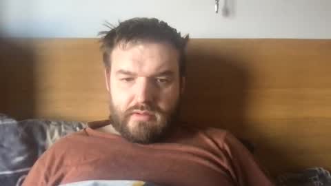 Snapshot of eliot26 chatting on 02/01/25, 11:32 e26 online show from 02/01/25, 11:32