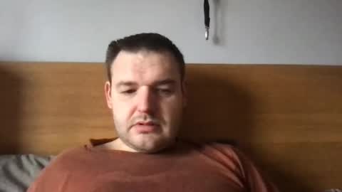 Snapshot of eliot26 chatting on 02/16/25, 10:21 e26 online show from 02/16/25, 10:21