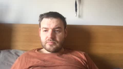 Snapshot of eliot26 chatting on 03/02/25, 11:18 e26 online show from 03/02/25, 11:18