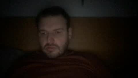 Snapshot of eliot26 chatting on 03/04/25, 08:46 e26 online show from 03/04/25, 08:46