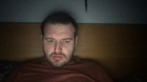 Snapshot of eliot26 chatting on 03/06/25, 08:41 e26 online show from 03/06/25, 08:41