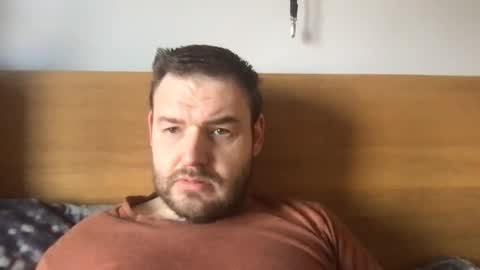 Snapshot of eliot26 chatting on 03/09/25, 01:04 e26 online show from 03/09/25, 01:04