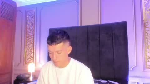 eliot_vip online show from 04/23/26, 02:35