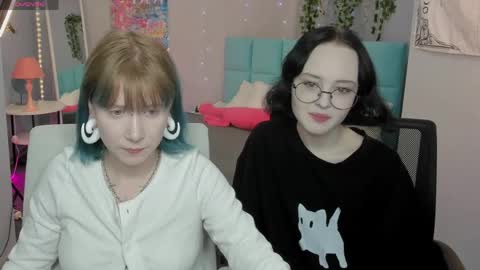 Snapshot of elira_vane chatting on 05/15/26, 10:55 Elira Vane online show from 05/15/26, 10:55