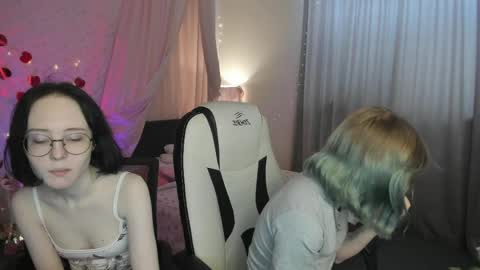 Snapshot of elira_vane chatting on 05/29/26, 03:15 Elira Vane online show from 05/29/26, 03:15