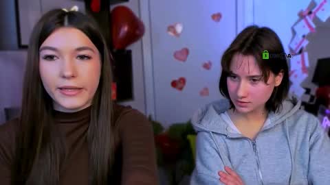 elis_sunny online show from 02/11/26, 12:21