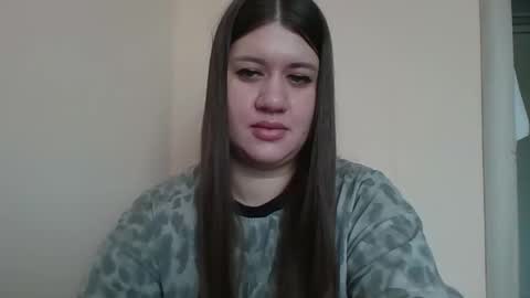 Snapshot of elisa_kollin chatting on 01/25/25, 10:51 Aletta Oushen online show from 01/25/25, 10:51
