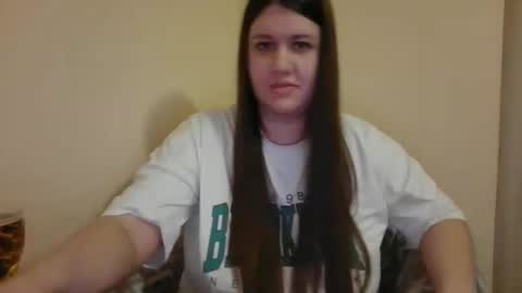 Snapshot of elisa_kollin chatting on 01/29/25, 02:21 Aletta Oushen online show from 01/29/25, 02:21