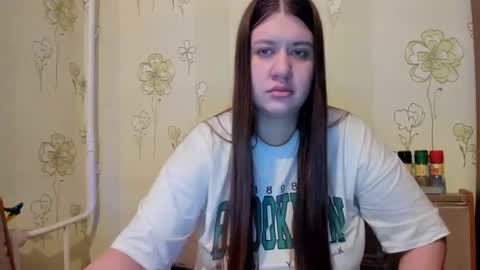 Snapshot of elisa_kollin chatting on 02/09/25, 01:46 Aletta Oushen online show from 02/09/25, 01:46