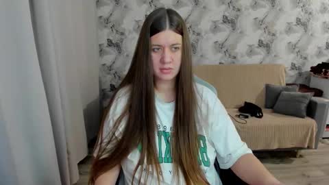 Aletta Oushen online show from 10/23/25, 11:31