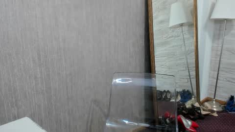 Snapshot of elisabaxter chatting on 02/19/25, 09:39 Maria online show from 02/19/25, 09:39