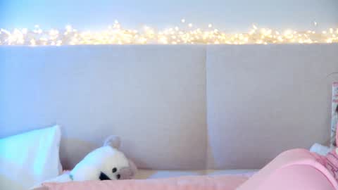 ElisabethDavis online show from 01/18/25, 05:15