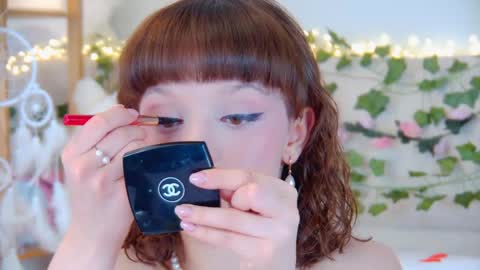 ElisabethDavis online show from 04/22/26, 03:02