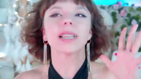 Snapshot of elisabethdavis chatting on 07/31/26, 03:33 ElisabethDavis online show from 07/31/26, 03:33