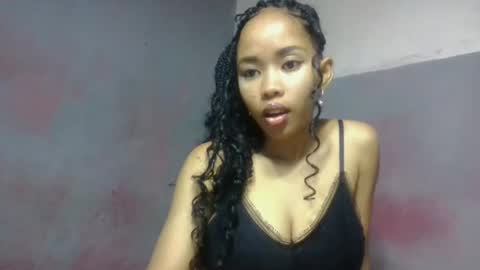 elisabethee online show from 04/19/26, 12:15