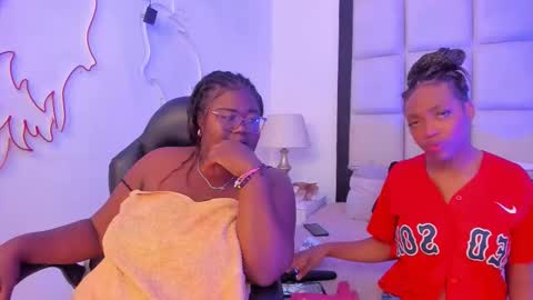 elisabettamonroy online show from 12/18/25, 06:03