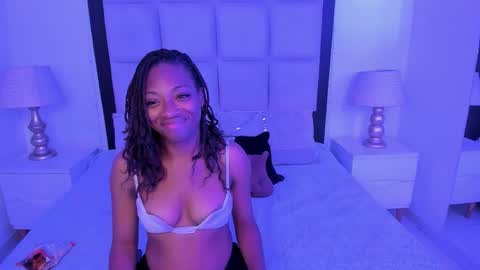 elisabettamonroy online show from 01/14/26, 05:51