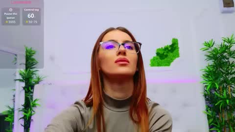 ElisaCharm online show from 11/18/25, 03:45