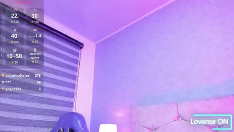 ELISE LEYTON online show from 10/09/25, 07:45