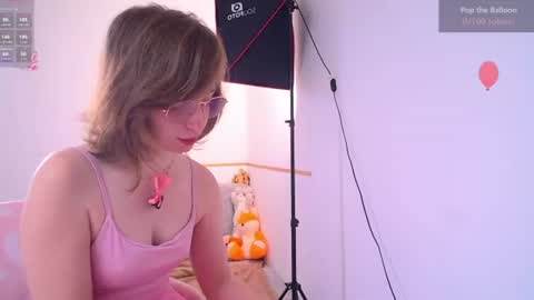 elise_nyx online show from 07/29/26, 12:14