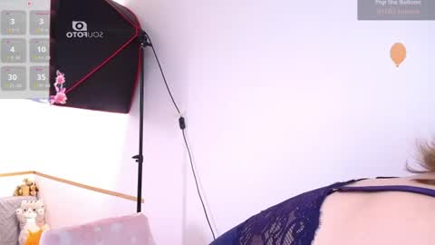 elise_nyx online show from 08/04/26, 03:36
