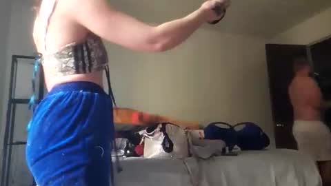 Snapshot of elisehipele chatting on 11/02/25, 05:37 elisehipele online show from 11/02/25, 05:37