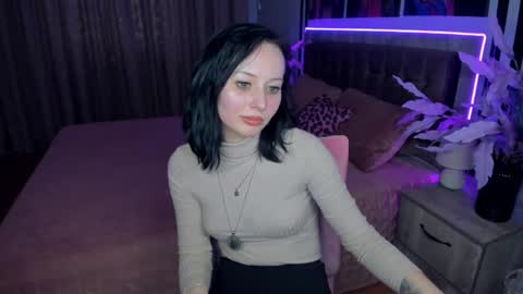 Snapshot of eliseroyalty chatting on 03/12/25, 10:26 EliseRoyalty online show from 03/12/25, 10:26