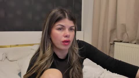 Elly online show from 03/23/26, 10:36