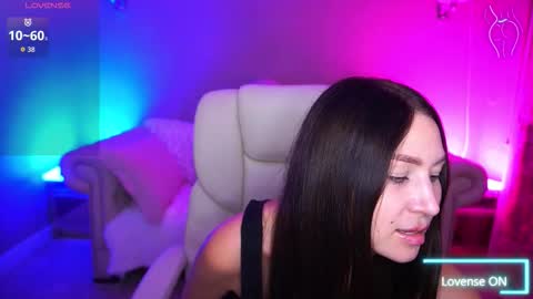 elisevelour online show from 10/24/25, 12:45